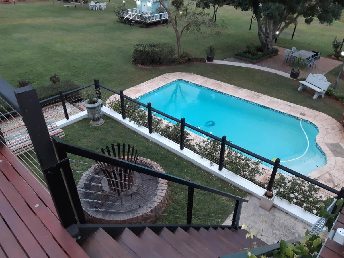 Bed and Breakfast Little Tree Loft 2 Uitenhage Esterno foto